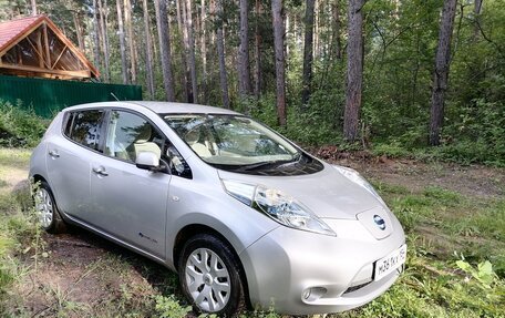 Nissan Leaf I, 2012 год, 535 000 рублей, 13 фотография