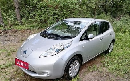 Nissan Leaf I, 2012 год, 535 000 рублей, 19 фотография