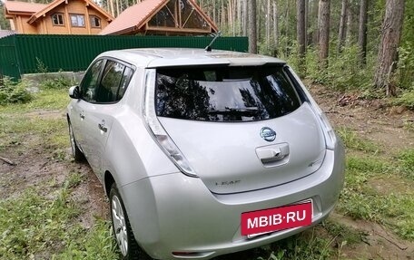 Nissan Leaf I, 2012 год, 535 000 рублей, 17 фотография
