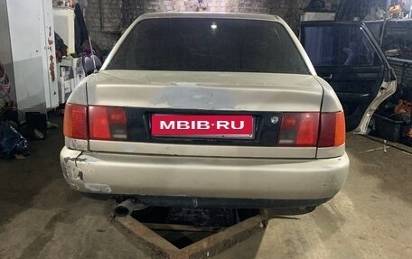 Audi 100, 1992 год, 230 000 рублей, 2 фотография