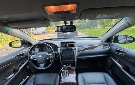 Toyota Camry, 2017 год, 2 595 000 рублей, 7 фотография