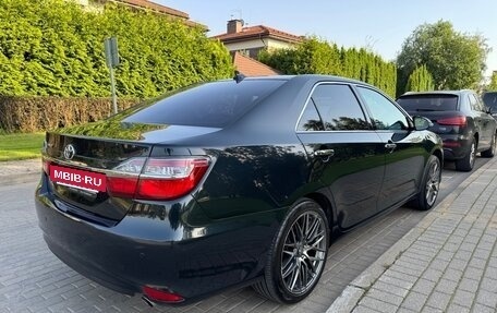 Toyota Camry, 2017 год, 2 595 000 рублей, 4 фотография