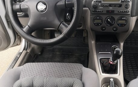 Nissan Primera II рестайлинг, 2001 год, 400 000 рублей, 6 фотография
