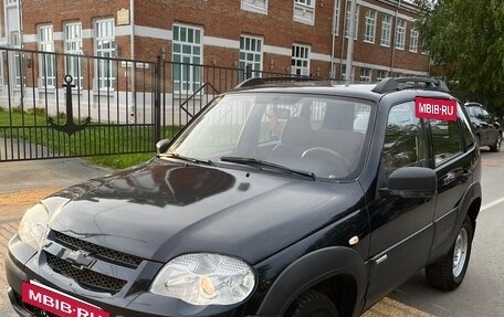 Chevrolet Niva I рестайлинг, 2012 год, 430 000 рублей, 10 фотография