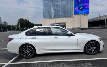 BMW 3 серия, 2019 год, 3 100 000 рублей, 5 фотография
