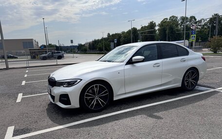 BMW 3 серия, 2019 год, 3 100 000 рублей, 12 фотография