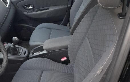 Renault Scenic III, 2010 год, 700 000 рублей, 3 фотография