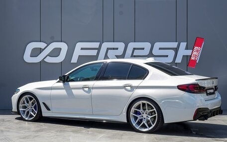 BMW 5 серия, 2017 год, 3 393 000 рублей, 2 фотография