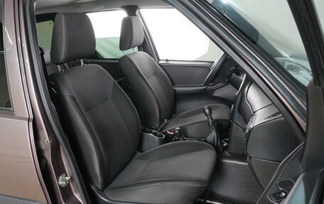 Chevrolet Niva I рестайлинг, 2018 год, 899 000 рублей, 8 фотография