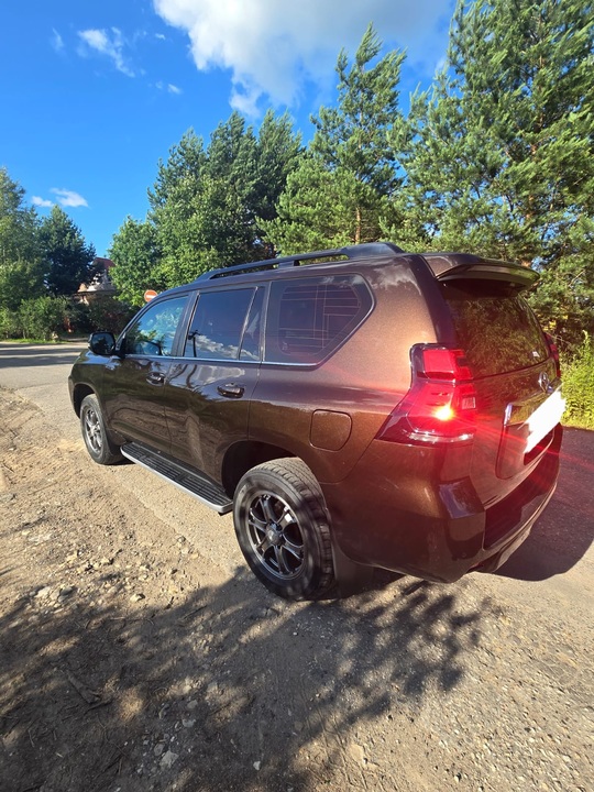 Toyota Land Cruiser Prado 150 рестайлинг 2, 2018 год, 5 200 000 рублей, 5 фотография
