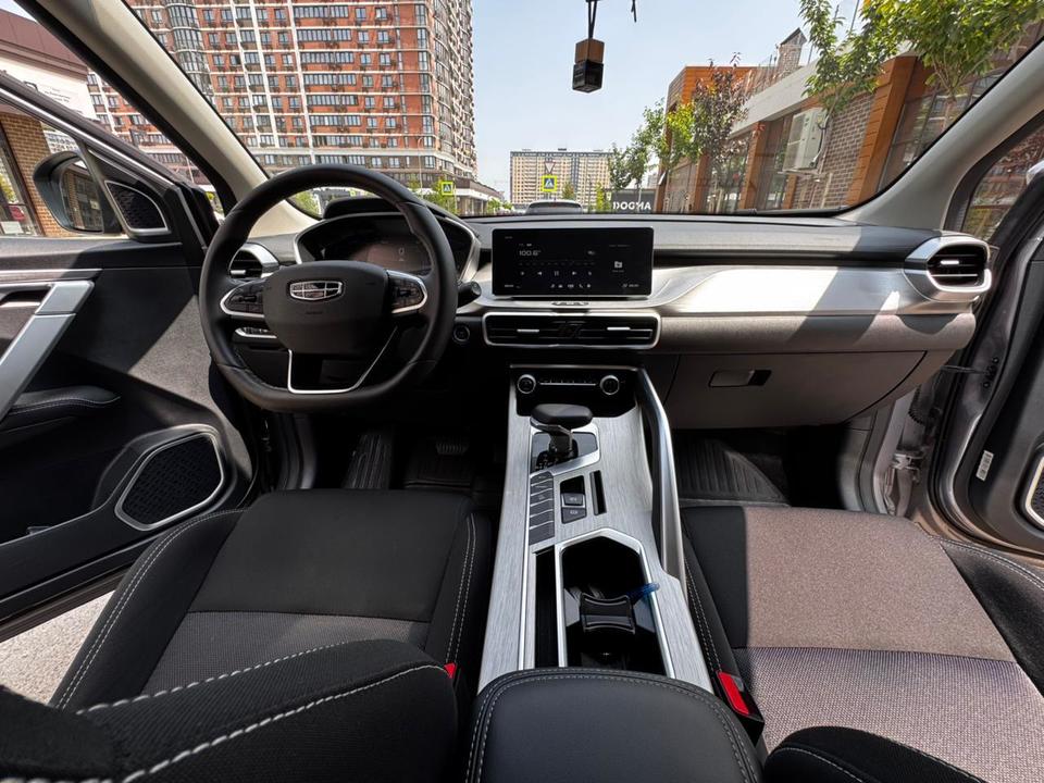 Geely Coolray I, 2022 год, 1 599 000 рублей, 6 фотография