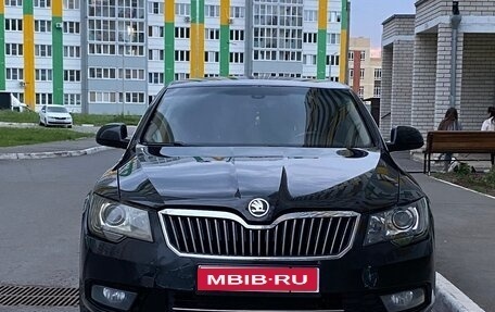 Skoda Superb III рестайлинг, 2014 год, 790 000 рублей, 1 фотография