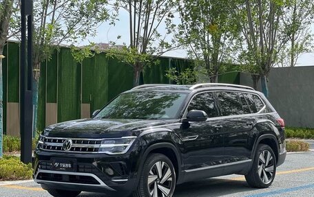 Volkswagen Teramont I, 2022 год, 3 260 000 рублей, 1 фотография