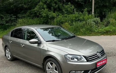 Volkswagen Passat B7, 2012 год, 999 999 рублей, 1 фотография