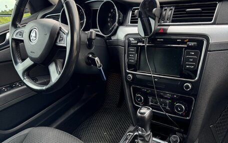 Skoda Superb III рестайлинг, 2014 год, 790 000 рублей, 3 фотография
