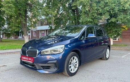 BMW 2 серия Active Tourer F45, 2019 год, 1 780 000 рублей, 1 фотография
