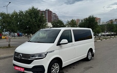 Volkswagen Caravelle T6 рестайлинг, 2021 год, 5 200 000 рублей, 1 фотография