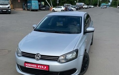 Volkswagen Polo VI (EU Market), 2013 год, 600 000 рублей, 1 фотография