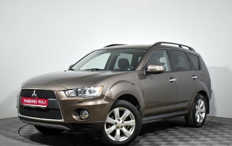 Mitsubishi Outlander III рестайлинг 3, 2012 год, 1 249 000 рублей, 1 фотография