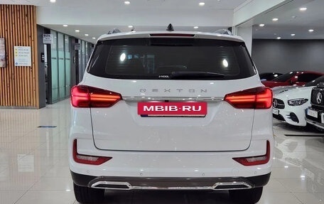 SsangYong Rexton, 2022 год, 2 160 000 рублей, 4 фотография
