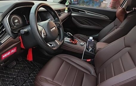 Haval F7 I, 2022 год, 1 490 000 рублей, 10 фотография
