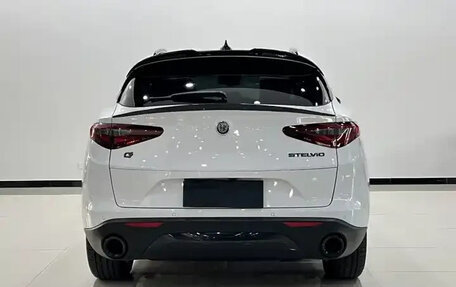 Alfa Romeo Stelvio, 2022 год, 3 391 080 рублей, 16 фотография