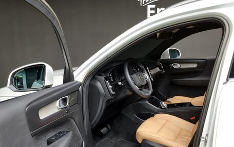 Volvo XC40 I, 2022 год, 3 400 065 рублей, 4 фотография