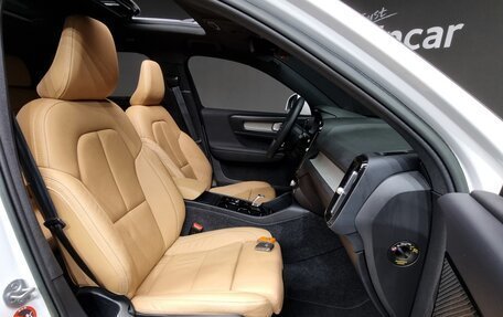 Volvo XC40 I, 2022 год, 3 400 065 рублей, 5 фотография