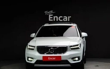 Volvo XC40 I, 2022 год, 3 400 065 рублей, 9 фотография