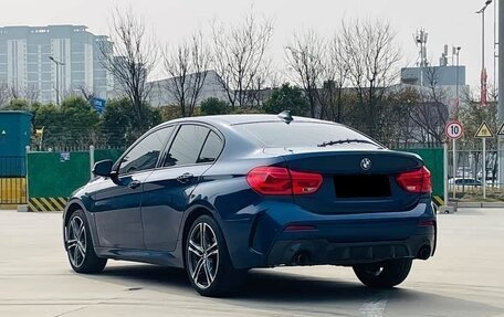 BMW 1 серия, 2022 год, 2 389 900 рублей, 7 фотография