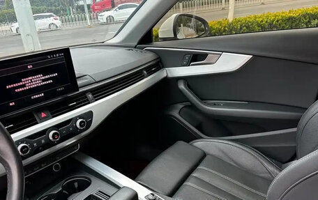 Audi A4, 2022 год, 2 596 869 рублей, 12 фотография
