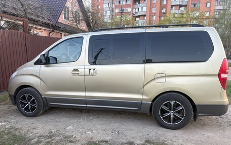 Hyundai H-1 II рестайлинг, 2008 год, 1 200 000 рублей, 6 фотография