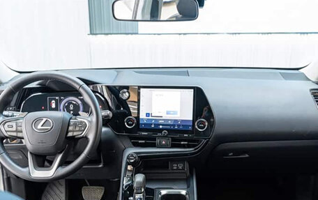 Lexus NX, 2022 год, 3 485 000 рублей, 6 фотография