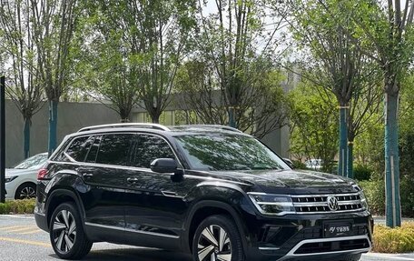 Volkswagen Teramont I, 2022 год, 3 260 000 рублей, 3 фотография