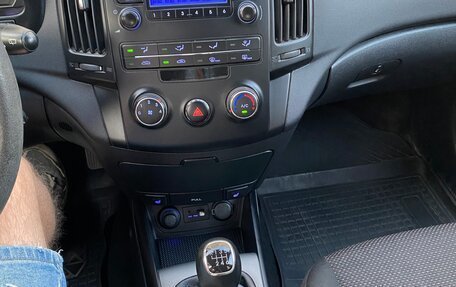 Hyundai i30 I, 2011 год, 750 000 рублей, 14 фотография