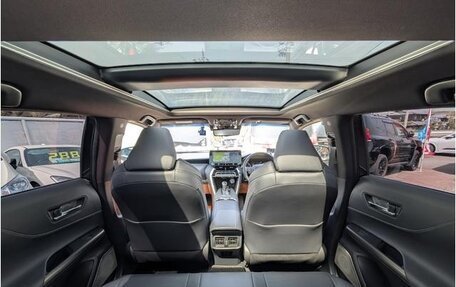 Toyota Harrier, 2022 год, 3 100 334 рублей, 6 фотография