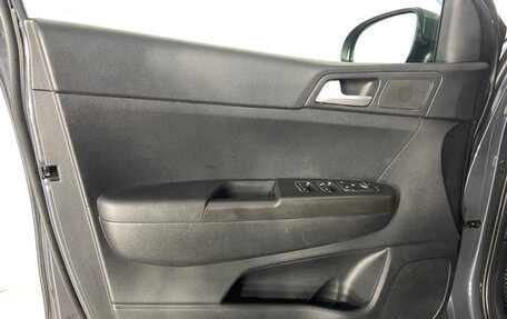KIA Sportage IV рестайлинг, 2019 год, 1 869 000 рублей, 10 фотография