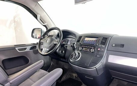 Volkswagen Multivan T5, 2012 год, 1 995 000 рублей, 12 фотография