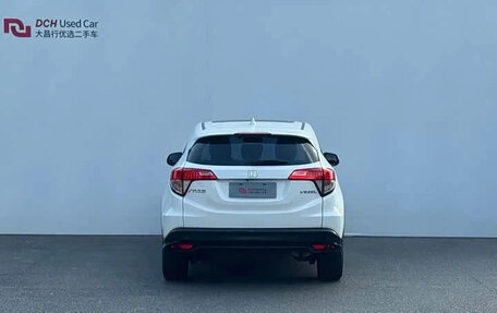 Honda Vezel, 2021 год, 1 445 000 рублей, 5 фотография