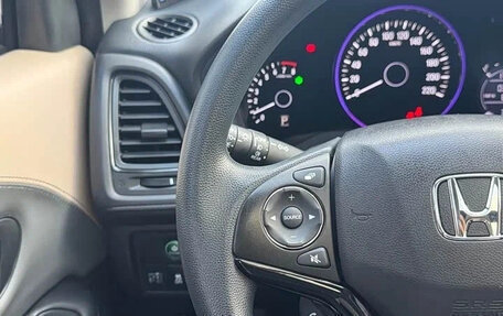 Honda Vezel, 2021 год, 1 445 000 рублей, 10 фотография