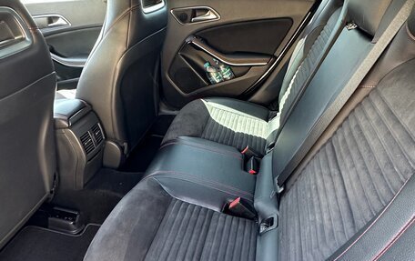 Mercedes-Benz CLA, 2014 год, 1 600 000 рублей, 14 фотография