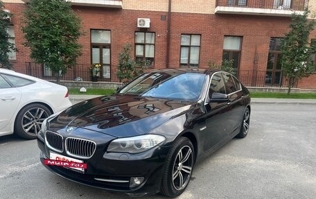 BMW 5 серия, 2011 год, 1 680 000 рублей, 2 фотография