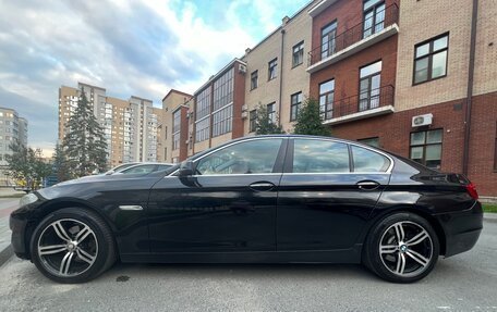 BMW 5 серия, 2011 год, 1 680 000 рублей, 6 фотография