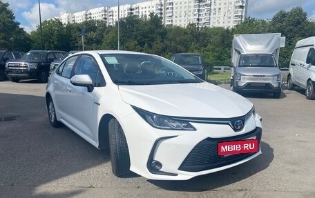 Toyota Corolla, 2024 год, 2 800 000 рублей, 3 фотография