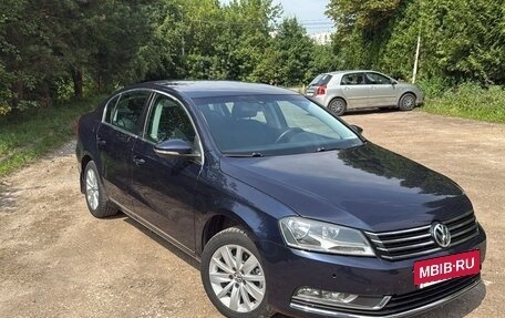 Volkswagen Passat B7, 2011 год, 630 000 рублей, 2 фотография