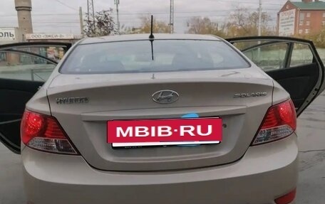 Hyundai Solaris II рестайлинг, 2013 год, 915 000 рублей, 9 фотография