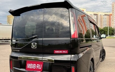 Honda Stepwgn IV, 2017 год, 2 350 000 рублей, 4 фотография