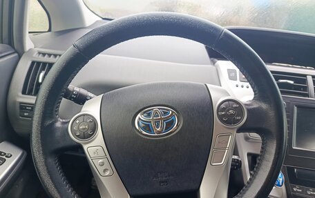 Toyota Prius v (+) I (ZVW40/41) рестайлинг, 2012 год, 1 600 000 рублей, 9 фотография