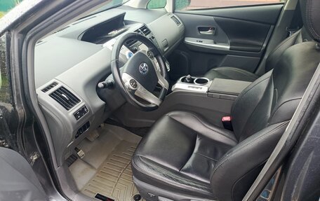 Toyota Prius v (+) I (ZVW40/41) рестайлинг, 2012 год, 1 600 000 рублей, 10 фотография