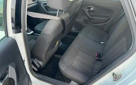 Volkswagen Polo VI (EU Market), 2016 год, 1 200 000 рублей, 19 фотография